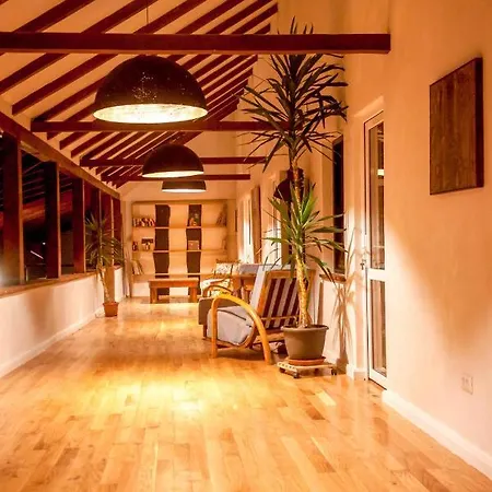 Elma Bed & Breakfast 4*